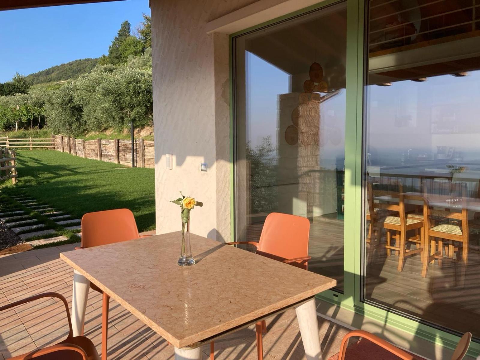 Bed and Breakfast La Terrazza In Collina Cavalo Экстерьер фото