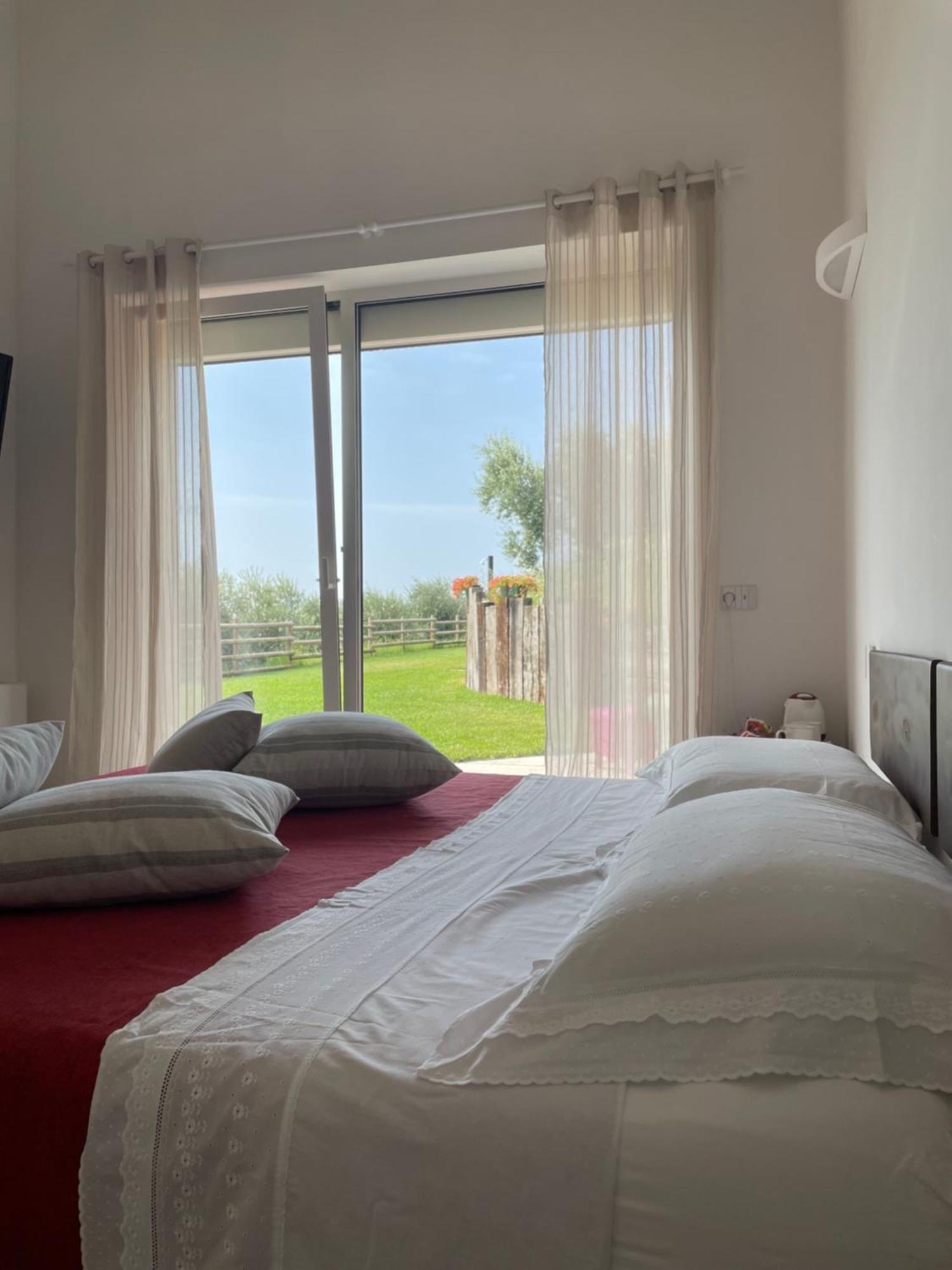 Bed and Breakfast La Terrazza In Collina Cavalo Экстерьер фото